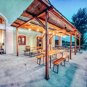 https://corte-della-birra-oldo.emilia-romagnahotels.net